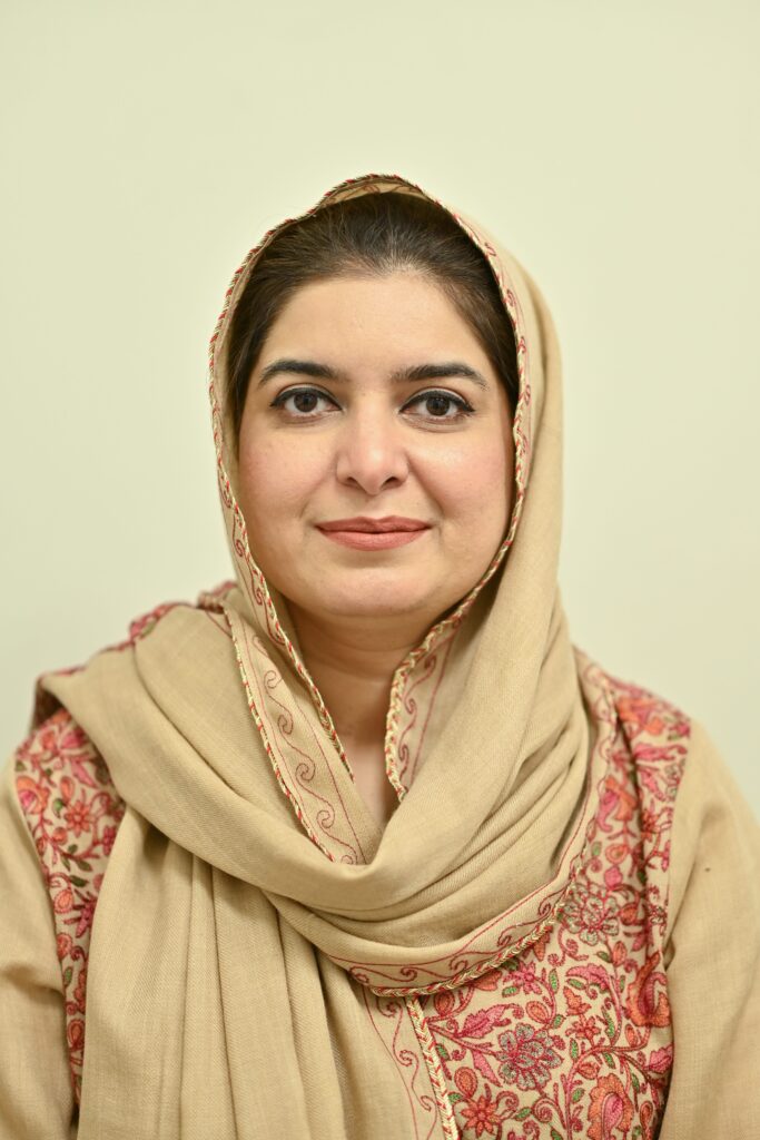 DR SONIA KASHIF